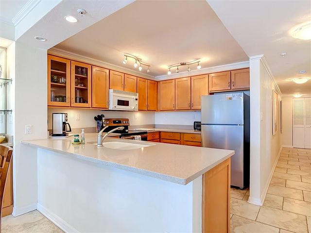 5207 S ATLANTIC AVENUE 422, New Smyrna Beach, FL 32169