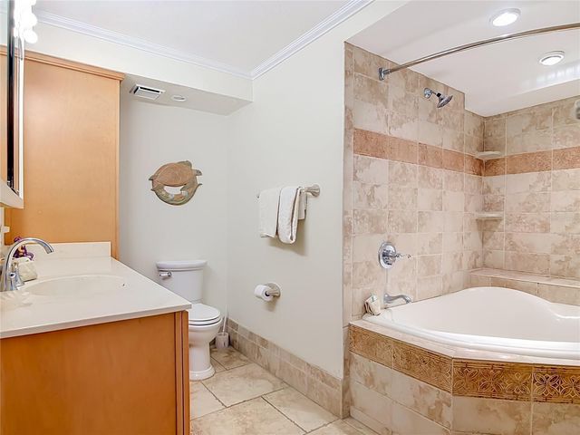 5207 S ATLANTIC AVENUE 422, New Smyrna Beach, FL 32169