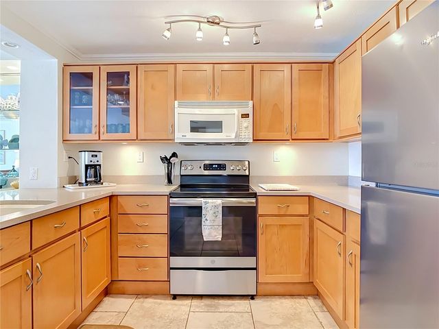 5207 S ATLANTIC AVENUE 422, New Smyrna Beach, FL 32169