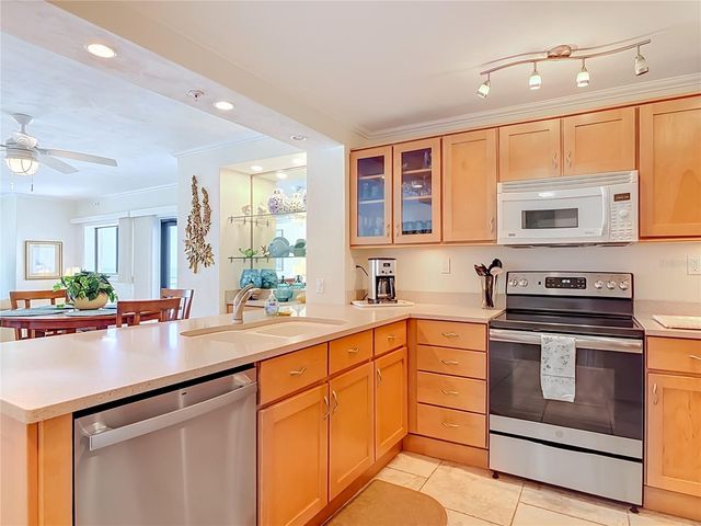 5207 S ATLANTIC AVENUE 422, New Smyrna Beach, FL 32169