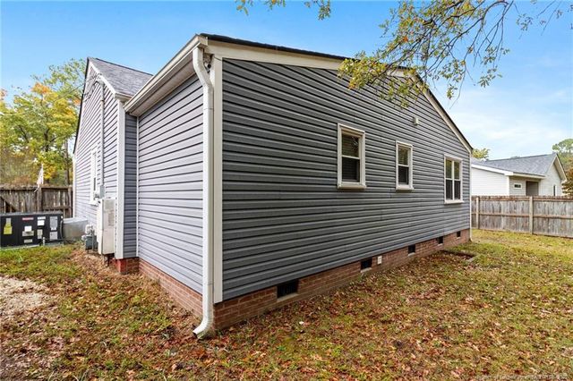 936 McKimmon Road, Fayetteville, NC 28303