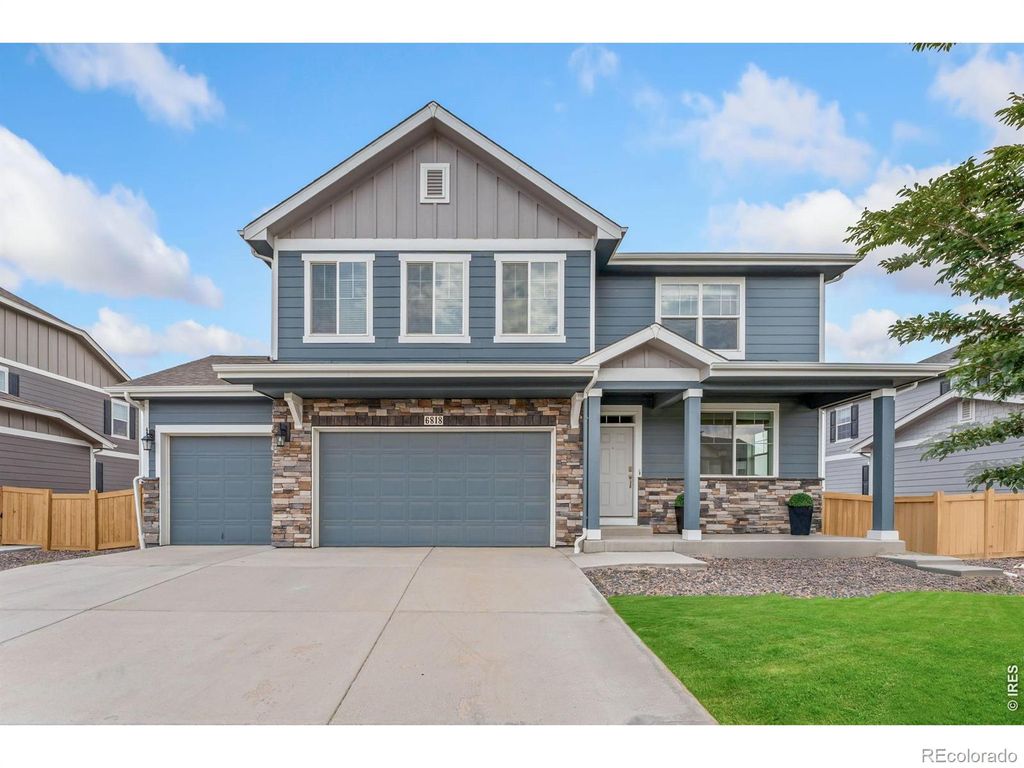 6818 Gateway Crossing Street, Wellington, CO 80549