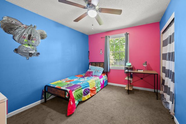 1534 Armistead Dr, Clarksville, TN 37042