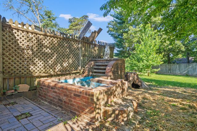 1534 Armistead Dr, Clarksville, TN 37042