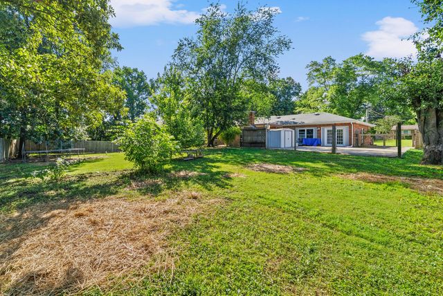 1534 Armistead Dr, Clarksville, TN 37042