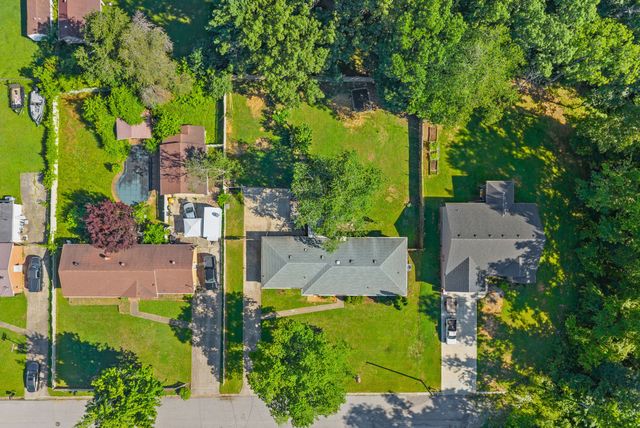 1534 Armistead Dr, Clarksville, TN 37042