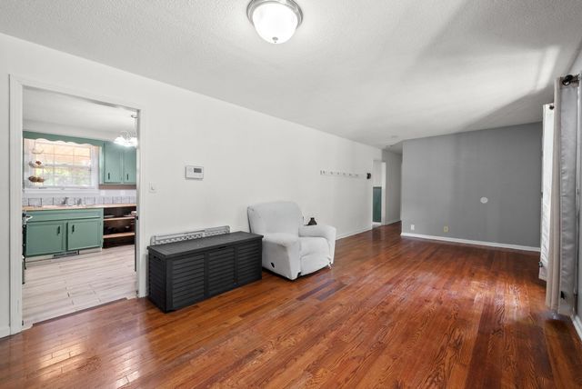 1534 Armistead Dr, Clarksville, TN 37042