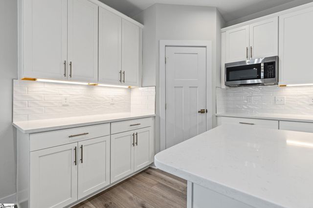 42 Comanche Trail, Greenville, SC 29607