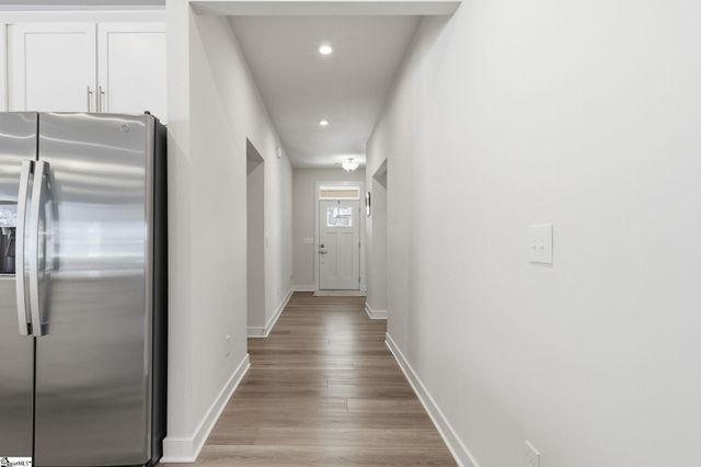 42 Comanche Trail, Greenville, SC 29607