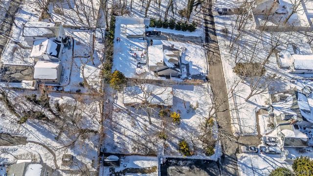 40 Hawthorne Road, Rocky Point, NY 11778