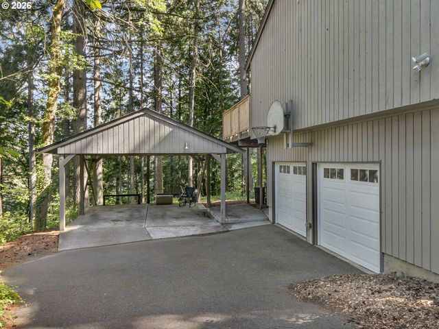 2592 HILLCREST Ct, West Linn, OR 97068