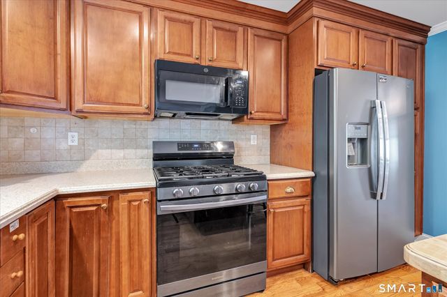 20 Enrica Rita Way 20, Stratford, CT 06614