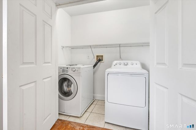 20 Enrica Rita Way 20, Stratford, CT 06614