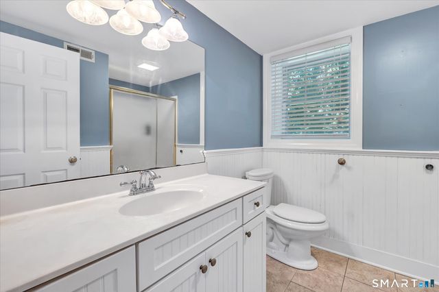 20 Enrica Rita Way 20, Stratford, CT 06614
