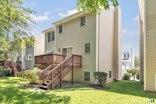 20 Enrica Rita Way 20, Stratford, CT 06614
