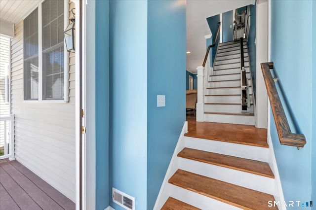 20 Enrica Rita Way 20, Stratford, CT 06614