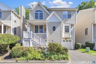 20 Enrica Rita Way 20, Stratford, CT 06614