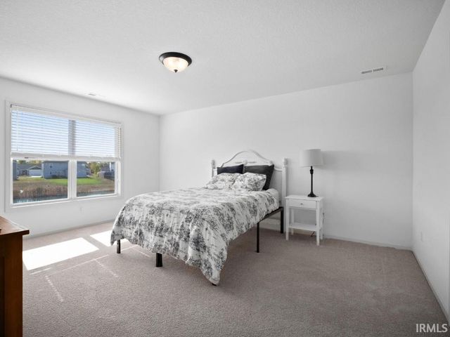 13071 Slash Pass, Fort Wayne, IN 46818