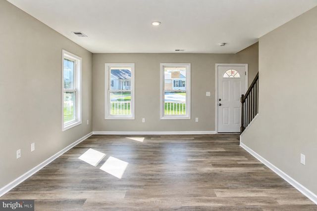 191 WOODBINE DR, Colonial Beach, VA 22443