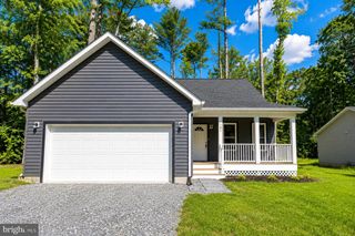 191 WOODBINE DR, Colonial Beach, VA 22443