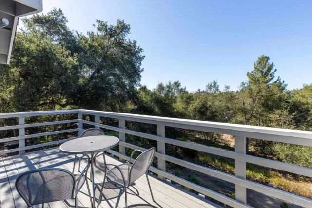 13872 Misty Oak Road, Valley Center, CA 92082