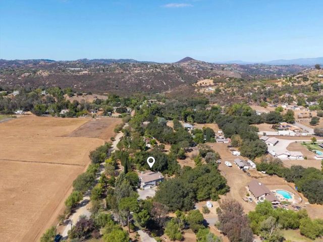 13872 Misty Oak Road, Valley Center, CA 92082