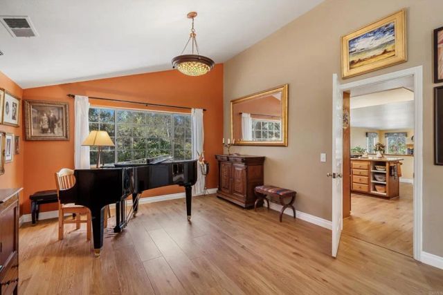 13872 Misty Oak Road, Valley Center, CA 92082