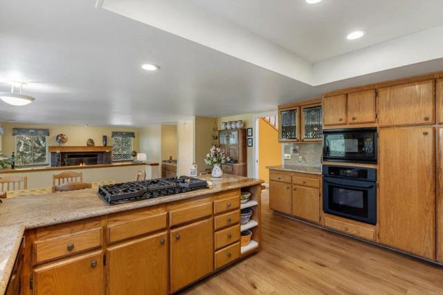 13872 Misty Oak Road, Valley Center, CA 92082