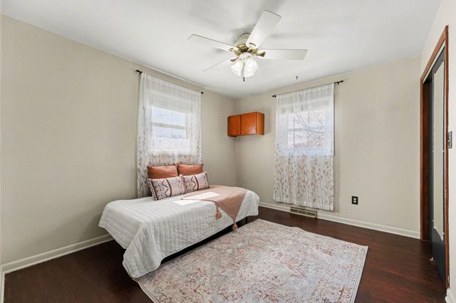 1904 Sherman Street, Schererville, IN 46375