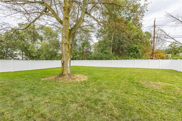 652 Elmgrove Road, Gates, NY 14606
