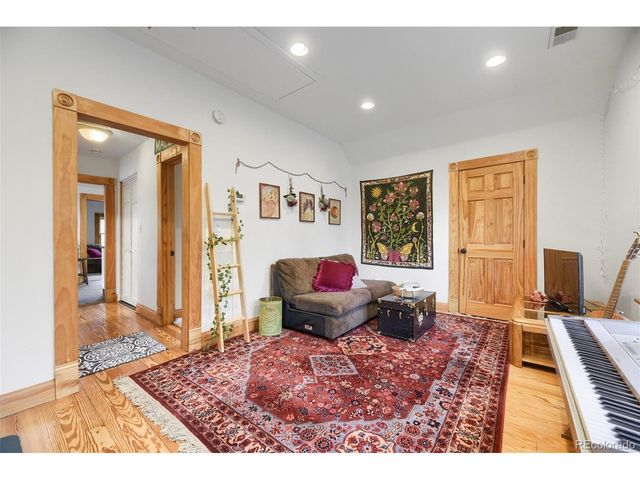 2551 Irving St, Denver, CO 80211