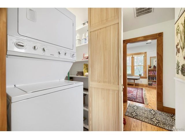 2551 Irving St, Denver, CO 80211
