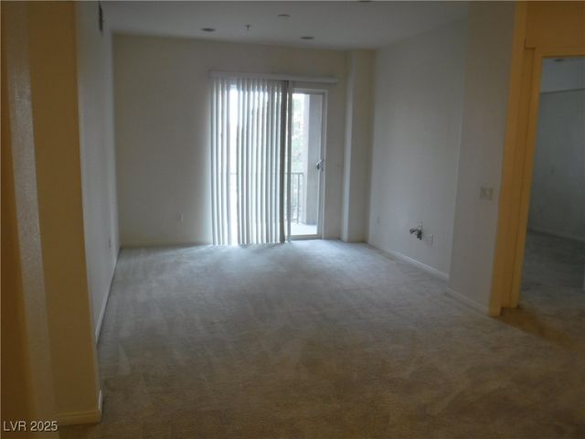 50 East Serene Avenue 204, Las Vegas, NV 89123