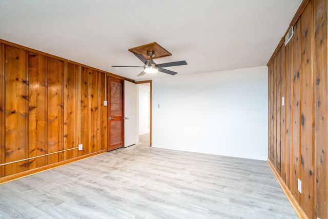 2212 Riverside Dr, Nashville, TN 37216