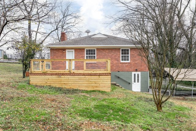 2212 Riverside Dr, Nashville, TN 37216