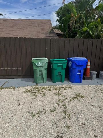 3438 NW 4th St, Miami, FL 33125
