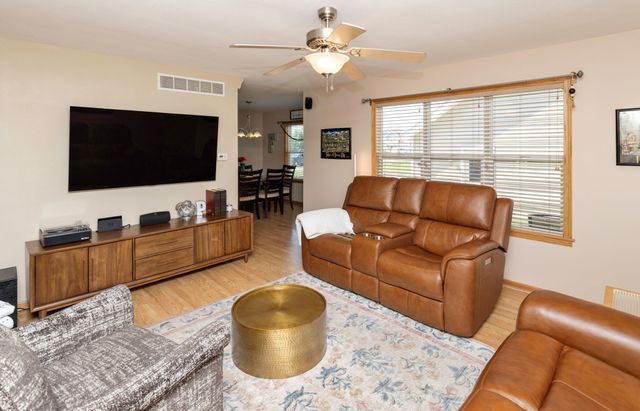 2828 SW White Birch Drive, Ankeny, IA 50023