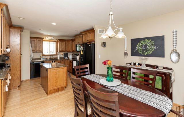 2828 SW White Birch Drive, Ankeny, IA 50023