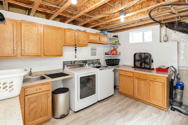 2828 SW White Birch Drive, Ankeny, IA 50023