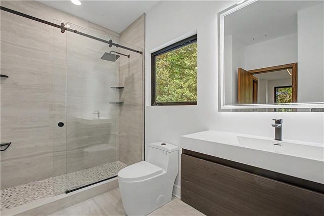 4250 Carmain Drive NE, Atlanta, GA 30342