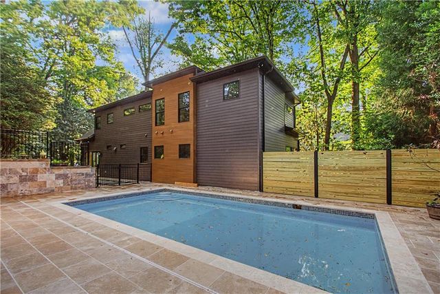 4250 Carmain Drive NE, Atlanta, GA 30342