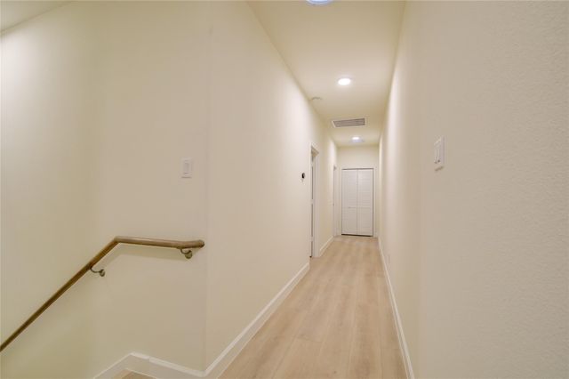 957 Ringold Street, Houston, TX 77088