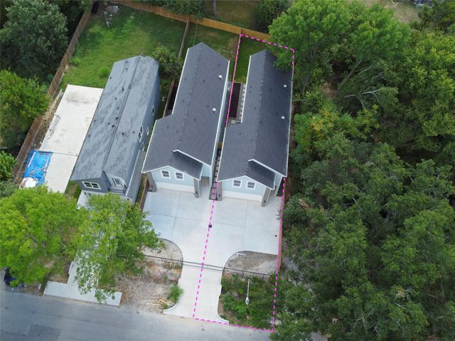 957 Ringold Street, Houston, TX 77088
