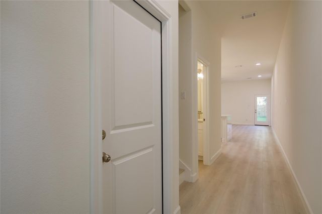957 Ringold Street, Houston, TX 77088