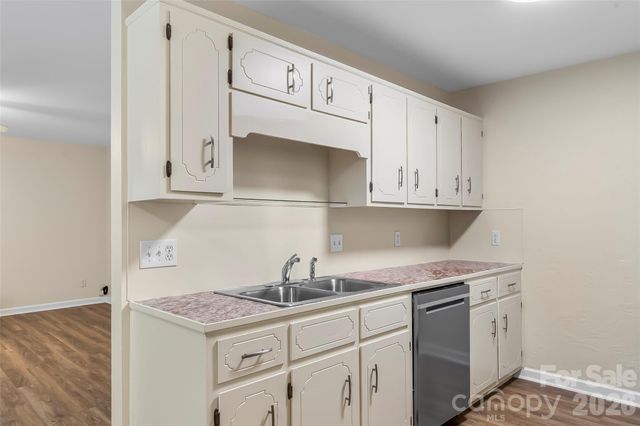 110 Wesley Drive, Morganton, NC 28655