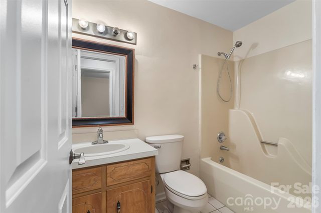 110 Wesley Drive, Morganton, NC 28655