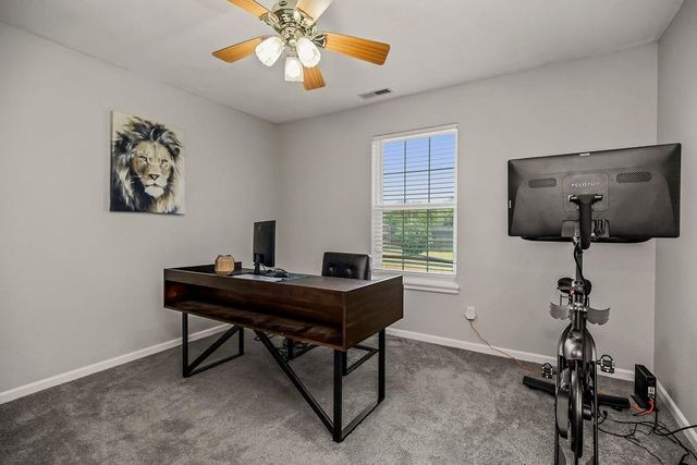 16705 Freeman Drive, Basehor, KS 66007
