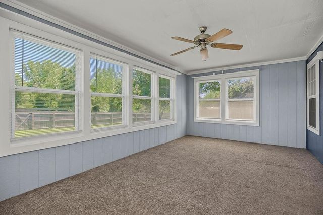 16705 Freeman Drive, Basehor, KS 66007
