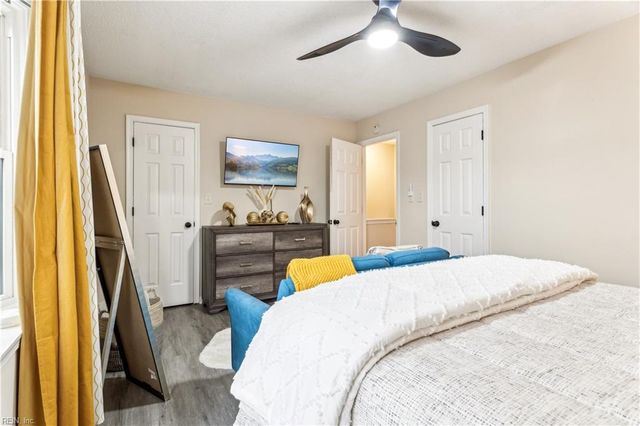 1937 Darnell DR, Virginia Beach, VA 23455