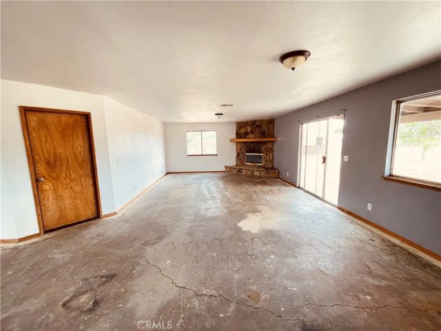 15151 Tonikan Court, Apple Valley, CA 92307